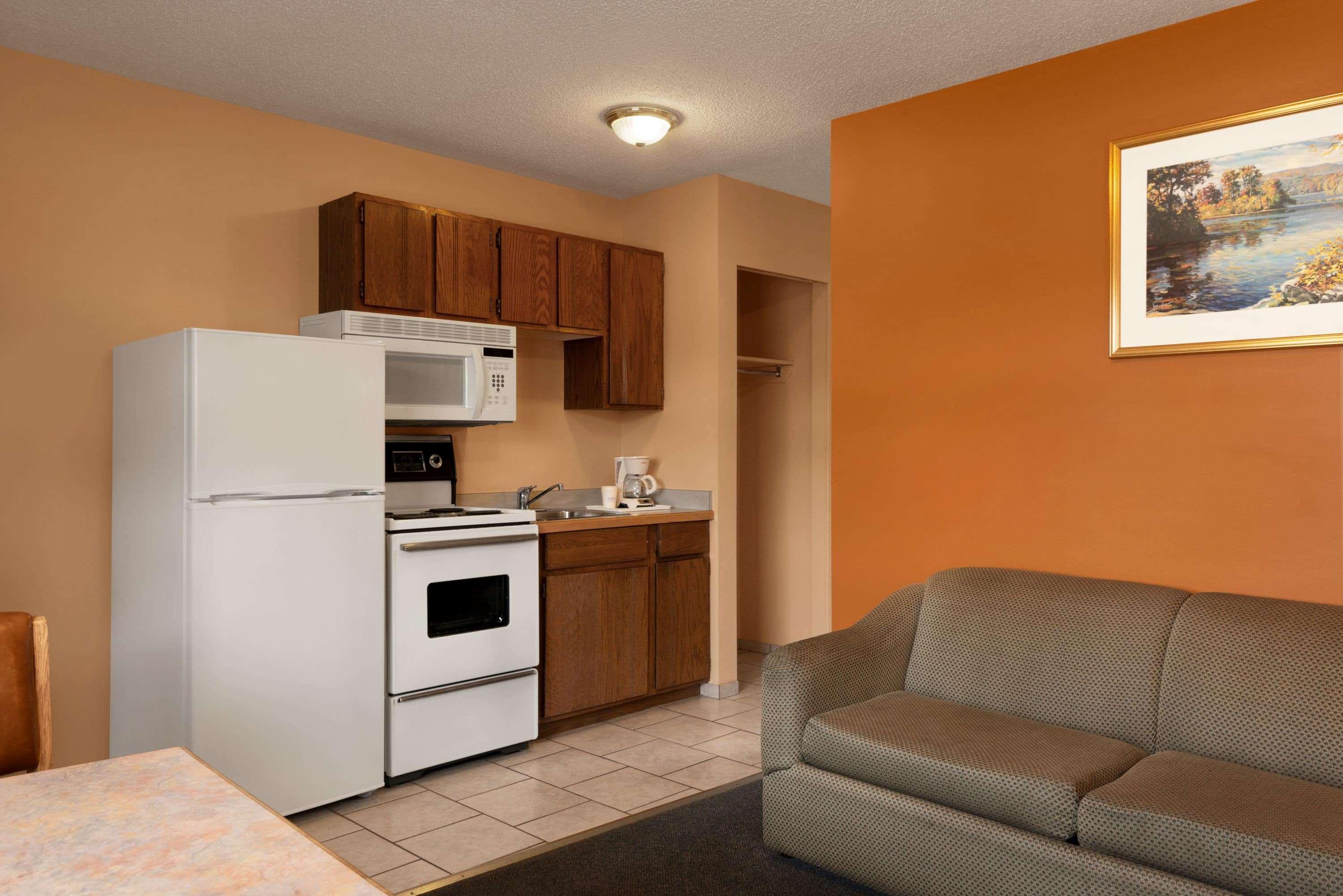 Travelodge by Wyndham Quesnel BC Eksteriør billede