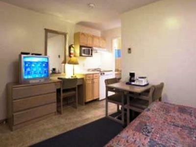 Travelodge by Wyndham Quesnel BC Værelse billede